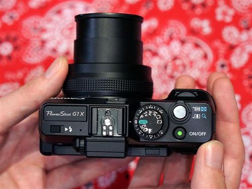 CES2012佳能G1X真机图赏 画幅近APS-C