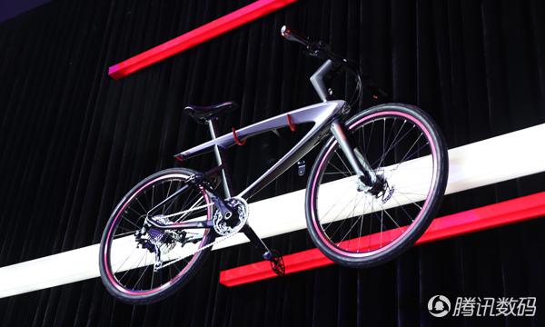 乐视超级自行车发布 全碳版售39999元