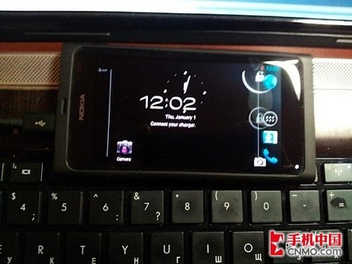 流畅运行欠完美 诺基亚N9移植安卓4.0_数码_腾