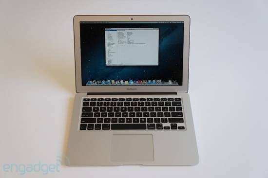 新款苹果MacBook Air上手 硬盘读写速度提升