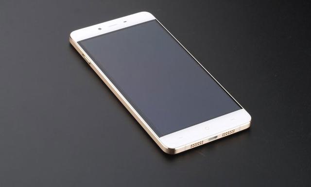 叫板小米4S 1699元一加X全网通3月2日开卖
