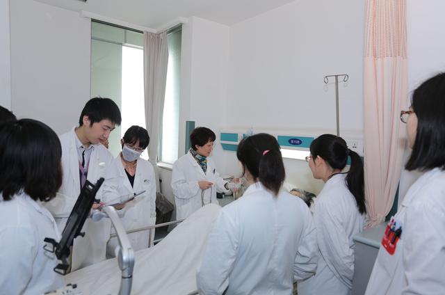 上海龙华医院的移动医疗部署