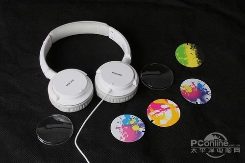 个性张扬年代 飞利浦爱疯专用耳机到