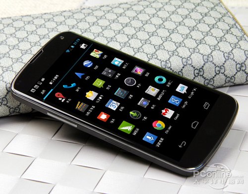 谷歌四儿子 LG Nexus 4到货售3380元