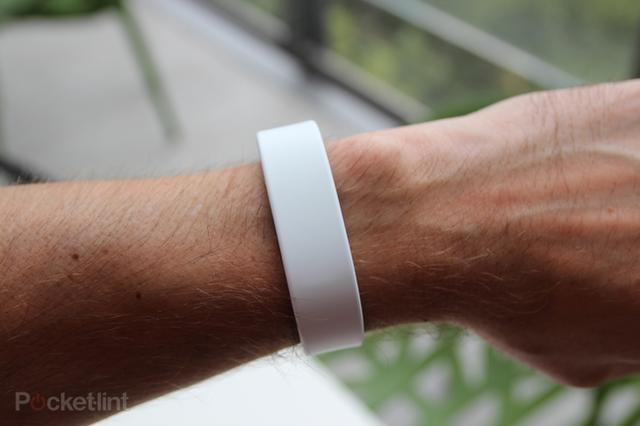 索尼SmartBand 2试玩 设计变化不大硬件出色