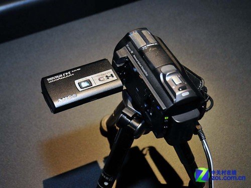 CES2012:索尼HDR-PJ710投影DV新品发布