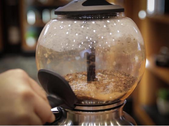 KitchenAid虹吸式咖啡壶体验:自动化萃取
