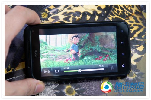 Incredible S行货版问世 HTC惊艳S710e腾讯评测