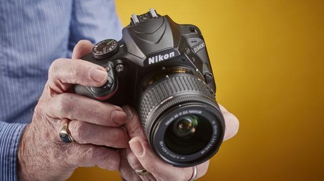 尼康D3400体验:小巧玲珑续航出色 图像质量更