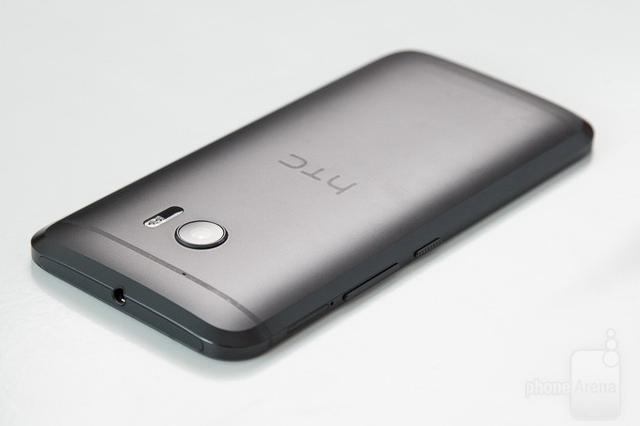 没有放弃 HTC将在9月发布 Desire 10及Pro