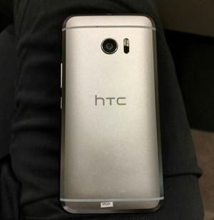 HTC 10�ܷ����ֵ���M7�ĻԻ� �Ӷ����HTC