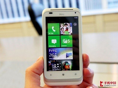 WP7手机优缺点解析 操作流畅应用较少
