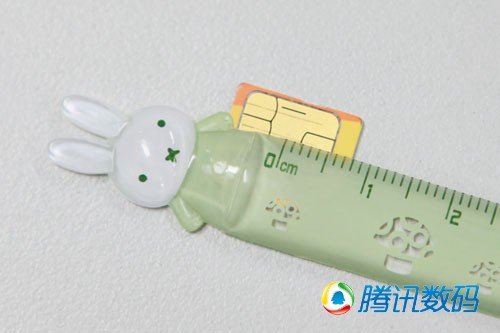 Micro SIM卡剪卡及上网设置指南