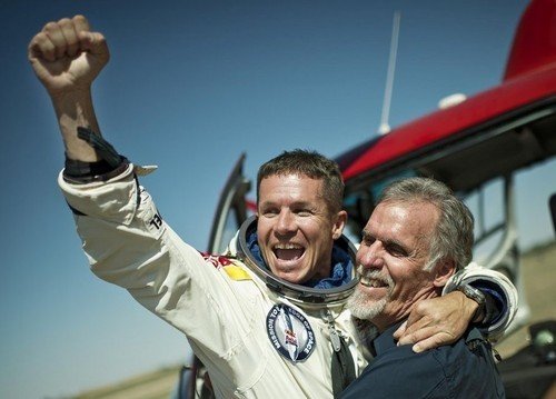 奥地利极限运动员太空边缘超音速跳伞