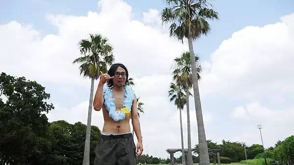 如何在装X的朋友圈，做一个更装X的人？