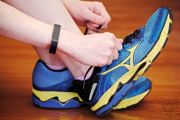 Fitbit Flex健身腕帶評測續航出色功能略顯簡單