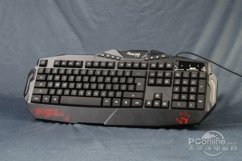 外观型带背光 天酷黑暗者3-S55游戏键盘