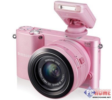 粉红版三星相机NX1000 迷倒众人