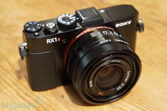 索尼RX1R、RX100 II第二代黑卡相机上手