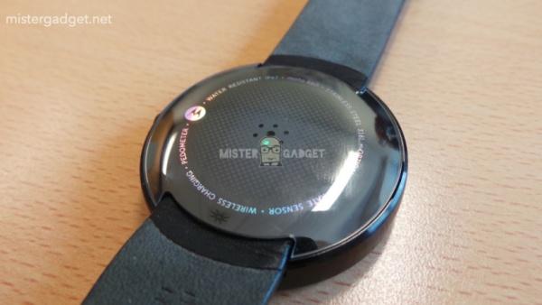 疑似Moto X+1包装盒曝光 Moto360泄密新功能 