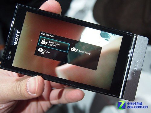 全铝一体支持NFC 银\/红索尼XPERIA P美图