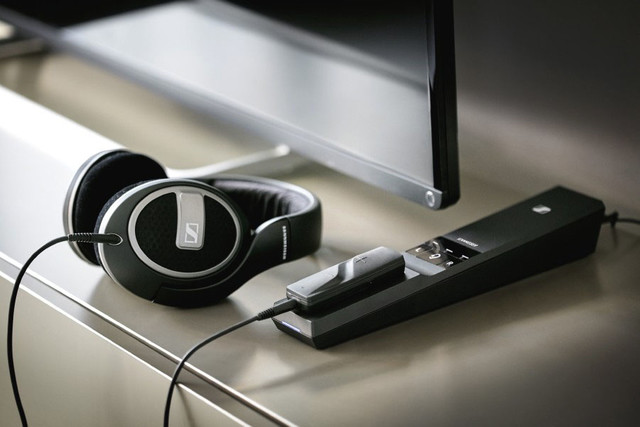 森海塞尔推出全新TV耳机 无线距离最长可达7