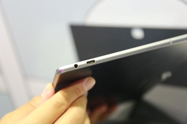 三星TabPro S国内开卖 配Win10系统/5999元起