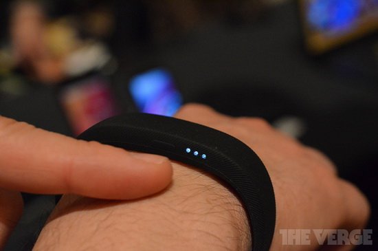 CES 2014上这8款可穿戴设备值得关注