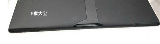 诺基亚平板Lumia2520原型机曝光 或明年问世