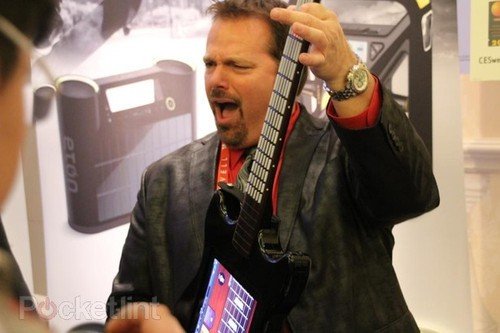 ces2012玩应用:一秒ipad用户变吉他狂人
