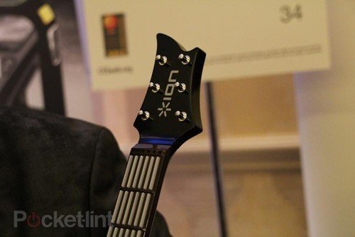 ces2012玩应用:一秒ipad用户变吉他狂人