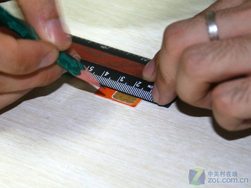 剪卡器成为大家手中的大卡转小卡的最简便的工