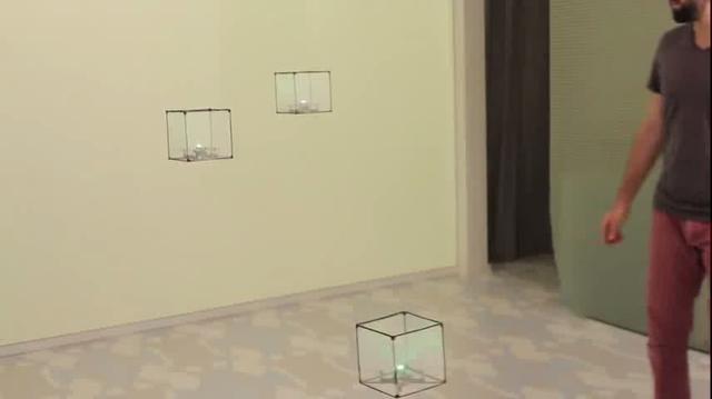 BitDrones 无人机呈现立体图像全新交互方式