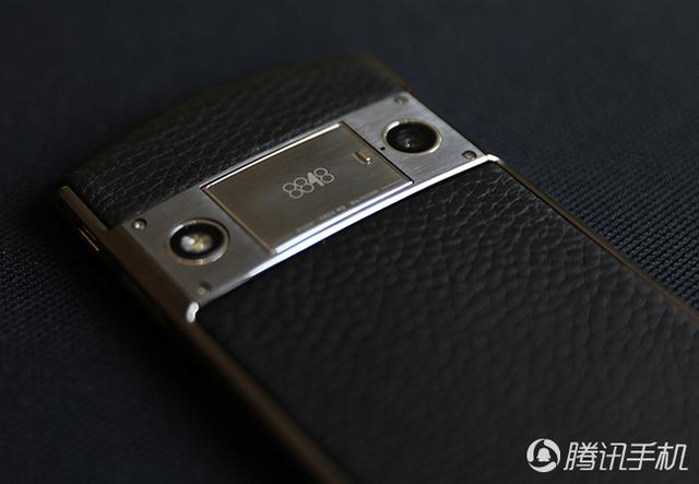 8848钛金手机评测：什么手机要卖9999元？