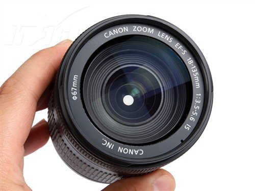 一镜走天下 佳能18-135 is报价2099