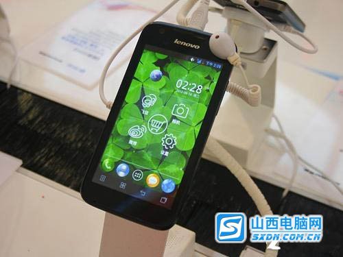 双核低价手机 联想S899t太原仅1130元