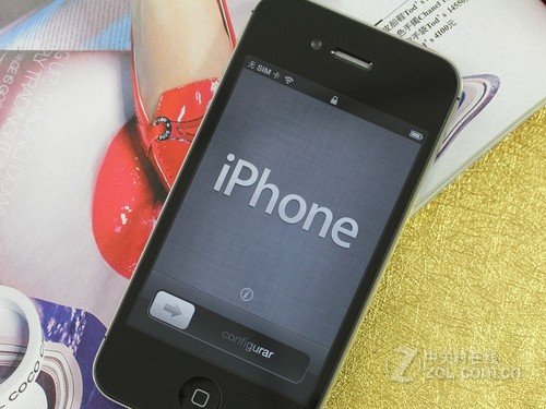 炙热时尚街机 行货苹果iPhone4S报冰点价