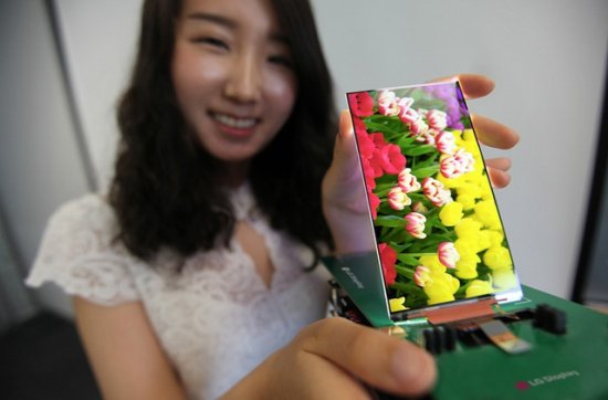 LG推出世界上最薄的1080P手机屏幕 厚度仅为2.2mm