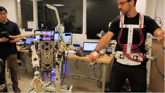 MIT研发新型机器人 力量大还和人一样灵活