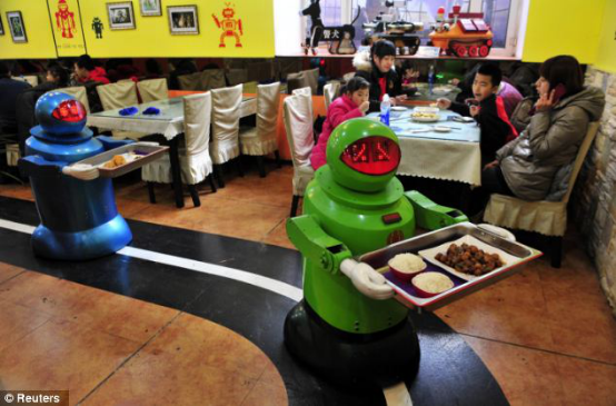 美食遇上科技 餐饮业是如何“不务正业”玩跨界的