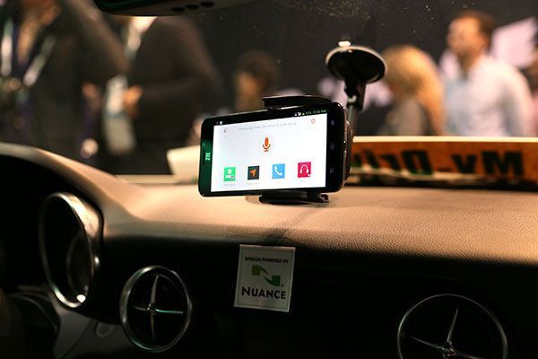 CES观后感:消费电子智能化加快 手机难承载