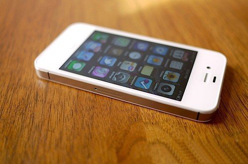 苹果iPhone 4S分期付款手机网新特价3699