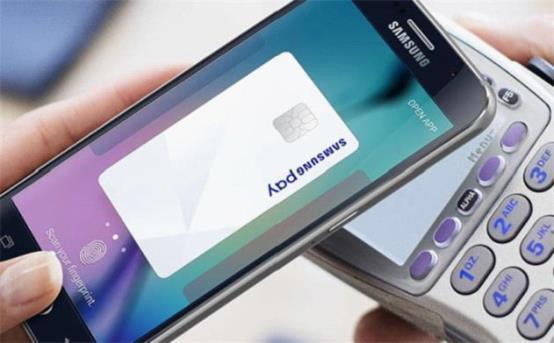 扔了银行卡 Samsung Pay可以直接在ATM上取钱了