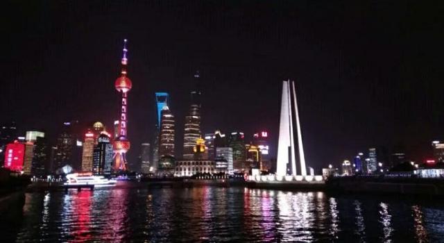 ��ɫ��HTC 10����й¶ ҹ�����Ų��˵�