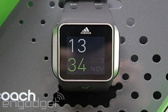 阿迪达斯miCoach Smart Run运动手表试用