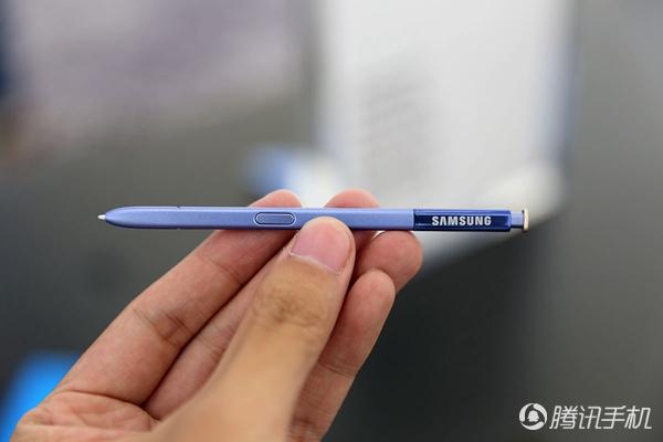 三星Note 7上手：跳级生也弯了 且弯得很彻底