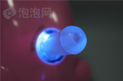 可爱的小猫咪!圣宝便携音响SV906图赏