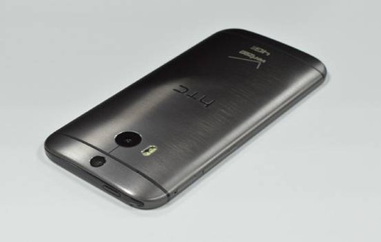 哪个更牛?HTC One M8与三星S5全方位比拼
