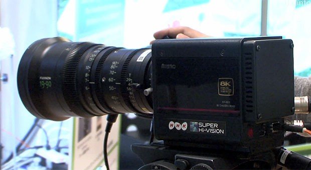 日本NHK展出8K分辨率超高清紧凑型摄像机