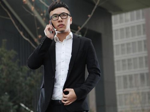 看帅哥怎么玩 koobee a106模特美图赏